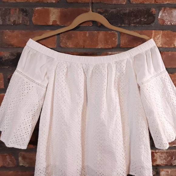 Abercrombie & Fitch White Eyelet Lace Off-Shoulder Top Cottagecore Women's XS - Picture 3 of 7